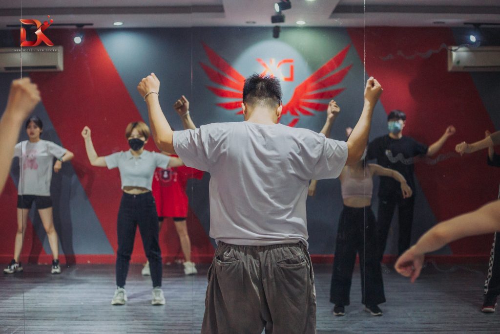 Hình ảnh lớp học nhảy theo thể loại DK Dance Studio